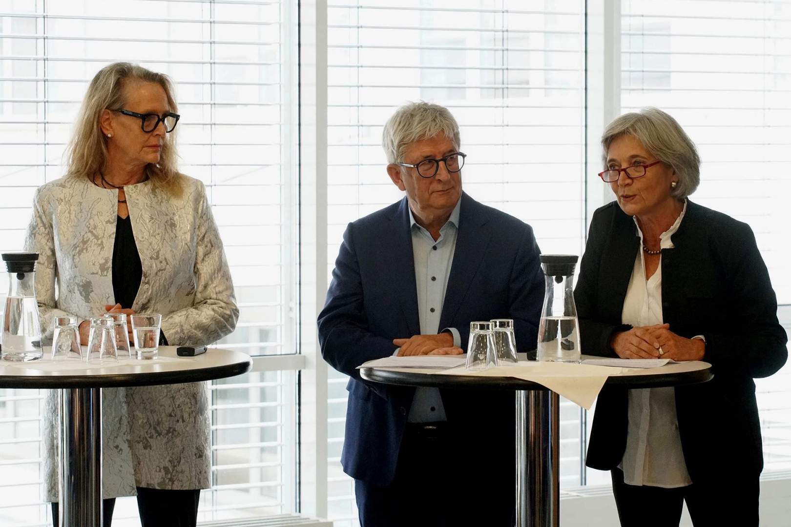 Gesellschafterinnen Anke (links) und Kirsten Niehus sowie Beiratsvositzender Wilhelm Bollmann Gesellschafterinnen Anke (links) und Kirsten Niehus sowie Beiratsvositzender Wilhelm Bollmann